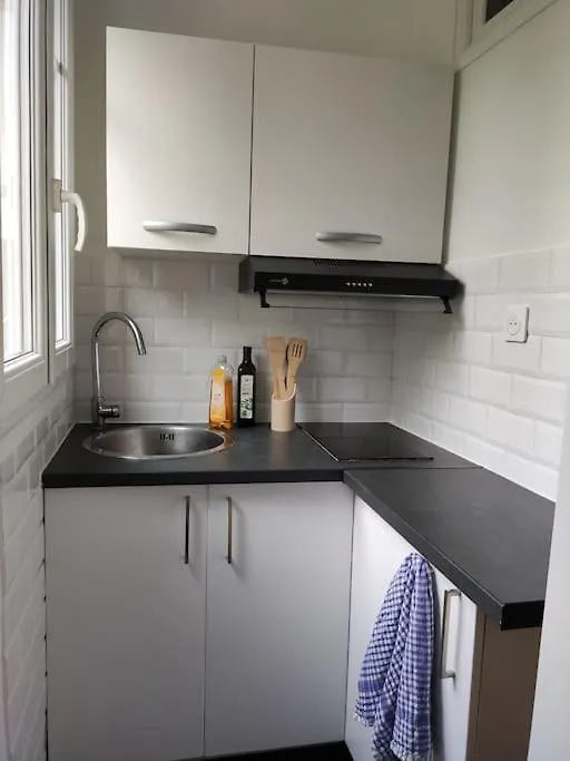 Bel Appartement Avec Vue Square - Paris Nation - 3 Voyageurs 0*,